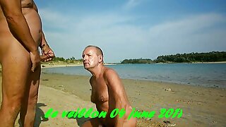 Nøgen pornofilm for damer GF på stranden
